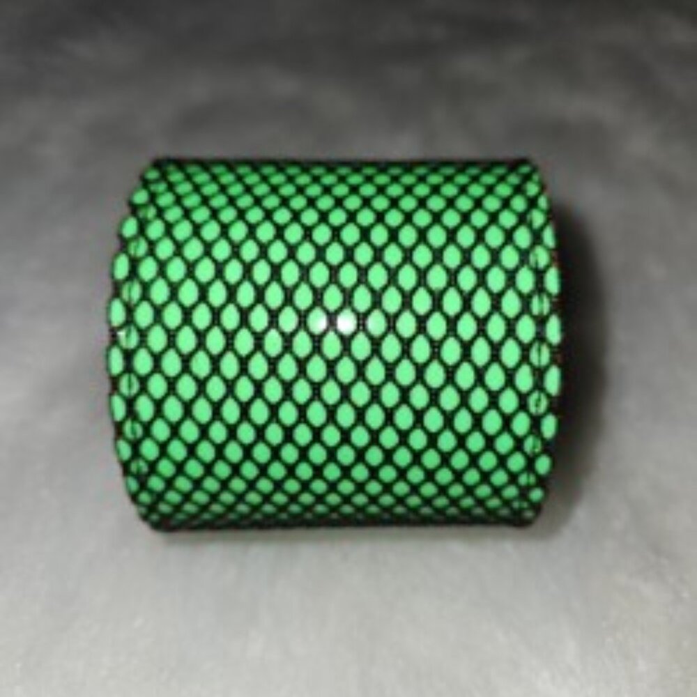 NWT LIME GREEN FISHNET ADJUSTABLE BRACELET